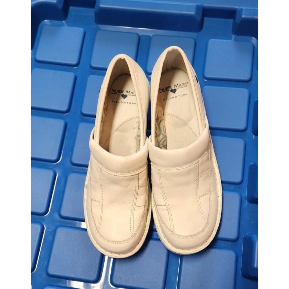 Nurse Mates Womens Shoes Sz 8W Kayla Slip On Leather Clog Slip Resistant Sole